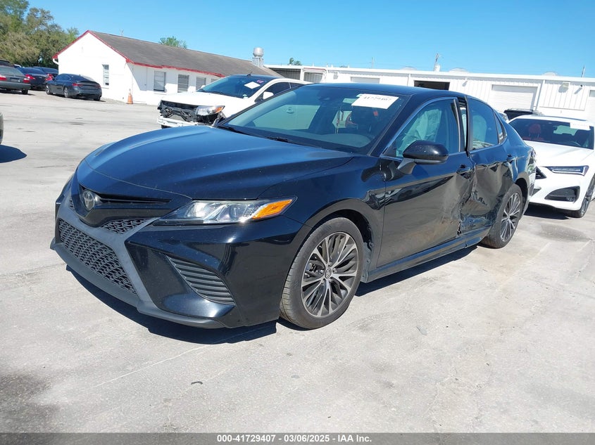 2019 TOYOTA CAMRY SE - 4T1B11HK1KU808348