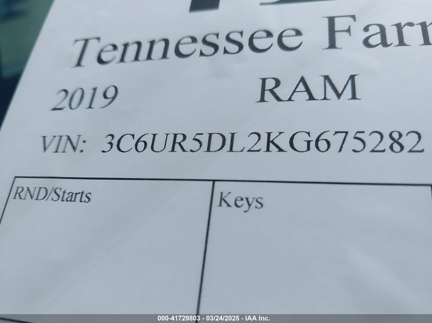 2019 RAM 2500 VIN: 3C6UR5DL2KG675282