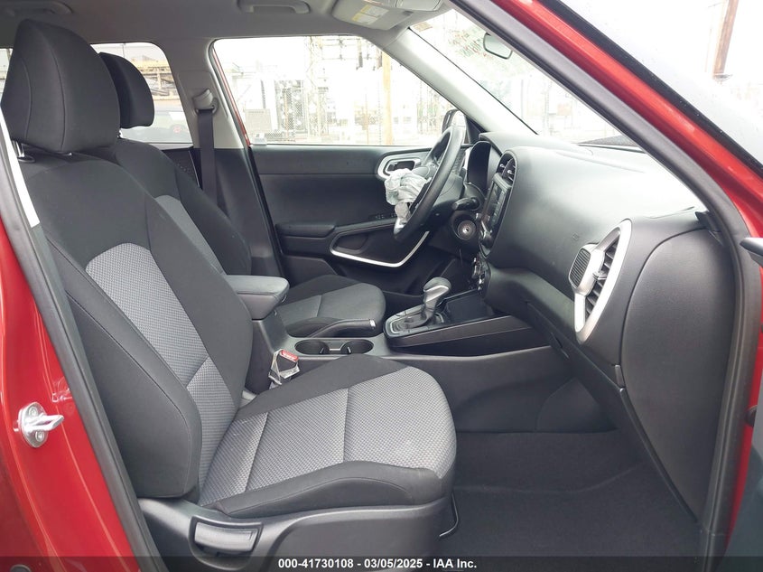 2023 KIA SOUL VIN: KNDJ23AU1P7856197