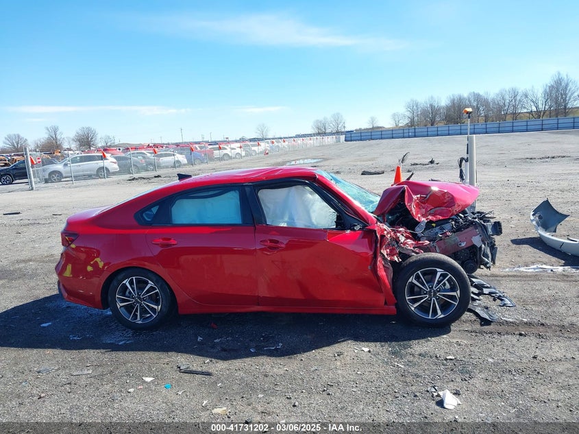 2024 Kia Forte Lxs VIN: 3KPF24AD6RE704415 Lot: 41731202