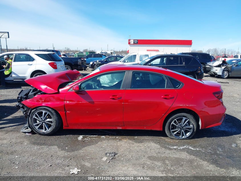 2024 Kia Forte Lxs VIN: 3KPF24AD6RE704415 Lot: 41731202