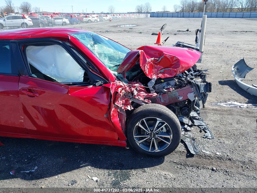 2024 Kia Forte Lxs VIN: 3KPF24AD6RE704415 Lot: 41731202