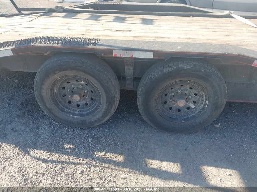 7S3BV2225NC000522 2022   photo no. 6