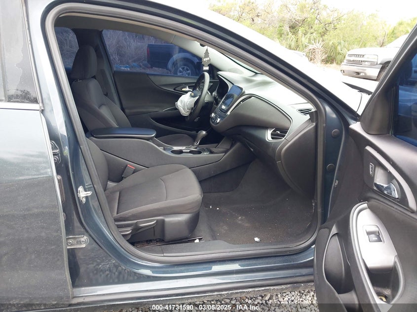 2019 CHEVROLET MALIBU 1LS - 1G1ZB5ST7KF199157