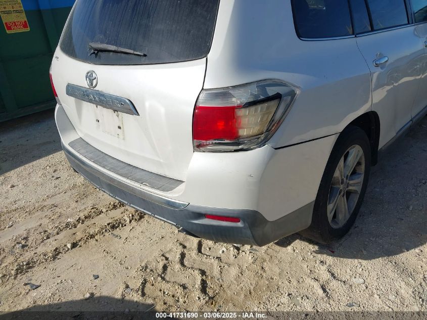 2011 Toyota Highlander Limited V6 VIN: 5TDYK3EHXBS039823 Lot: 41731690