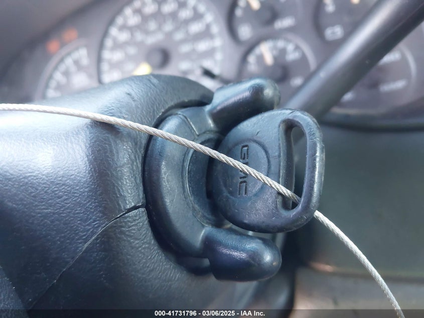 2001 Chevrolet Silverado 1500 Ls VIN: 2GCEK19T111158582 Lot: 41731796