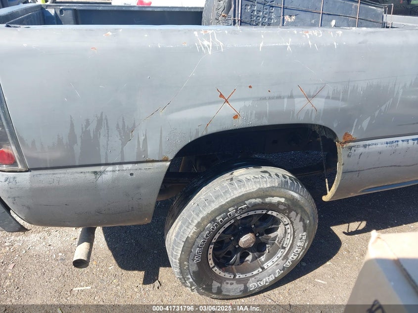 2001 Chevrolet Silverado 1500 Ls VIN: 2GCEK19T111158582 Lot: 41731796