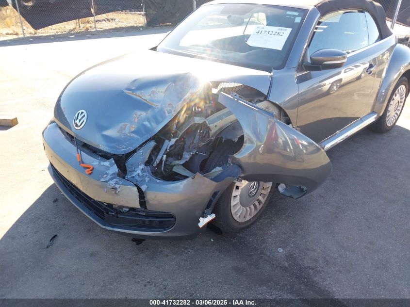 2014 Volkswagen Beetle 2.5L VIN: 3VW5P7AT5EM802063 Lot: 41732282