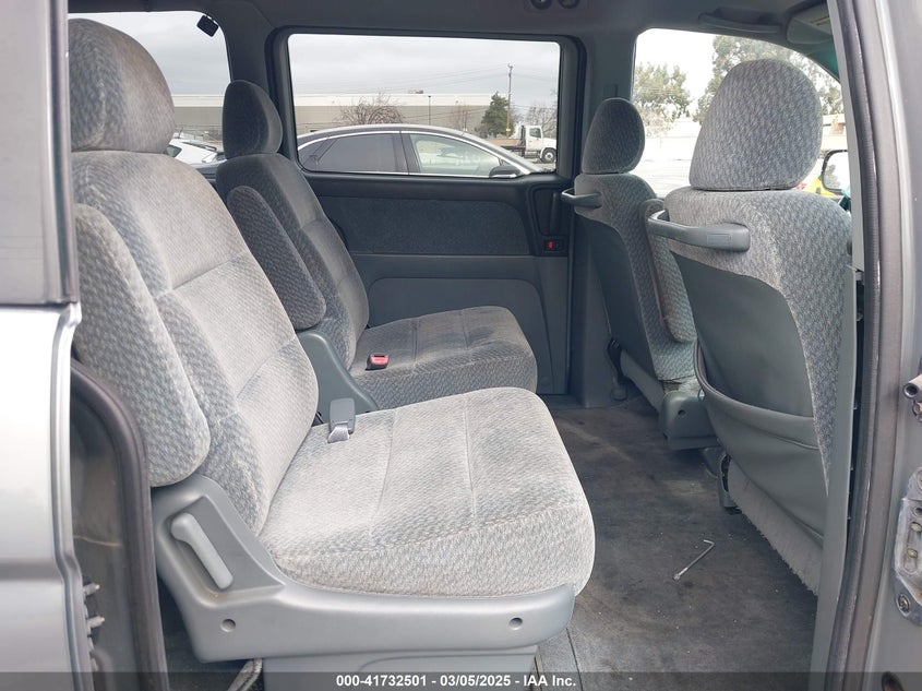 2000 Honda Odyssey Lx VIN: 2HKRL1856YH589865 Lot: 41732501