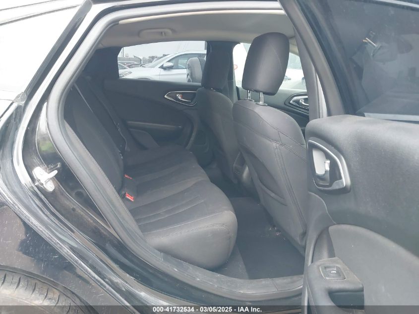 2015 Chrysler 200 Limited VIN: 1C3CCCABXFN568858 Lot: 41732534