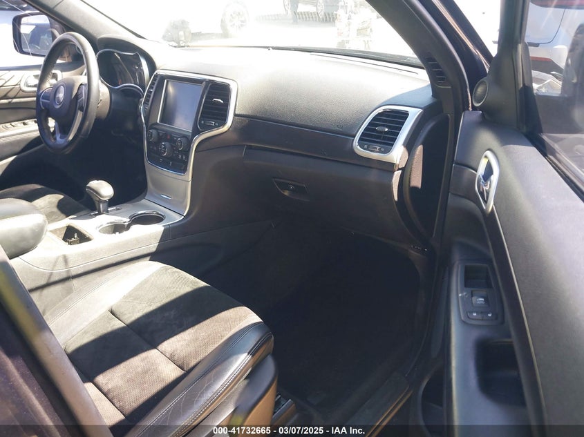 2015 JEEP GRAND CHEROKEE VIN: 1C4RJEAG6FC920395