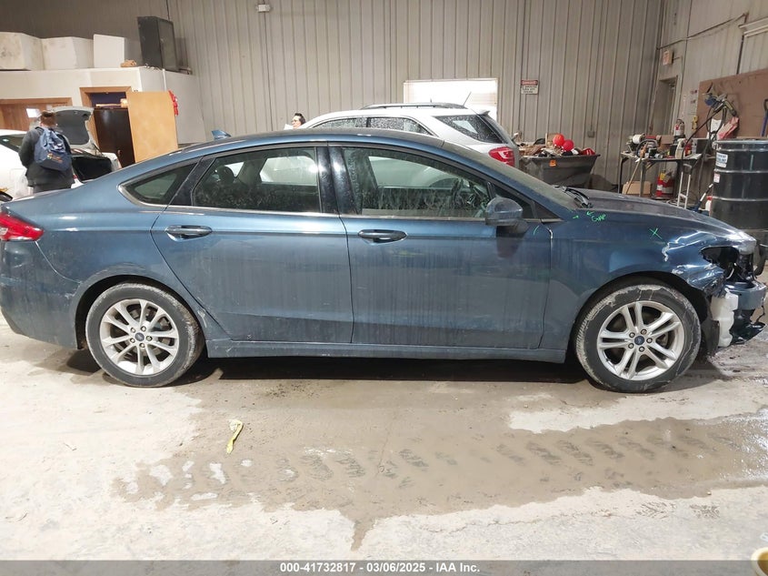 2019 Ford Fusion Se VIN: 3FA6P0HD6KR164231 Lot: 41732817