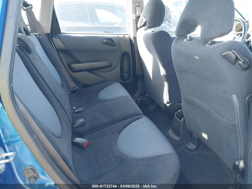 2008 HONDA FIT VIN: JHMGD38628S036963