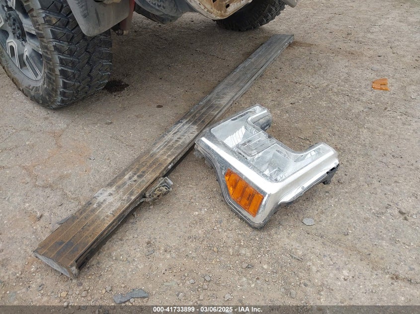 2021 GMC Sierra 2500Hd 4Wd Standard Bed At4 VIN: 1GT49PEY4MF235437 Lot: 41733899