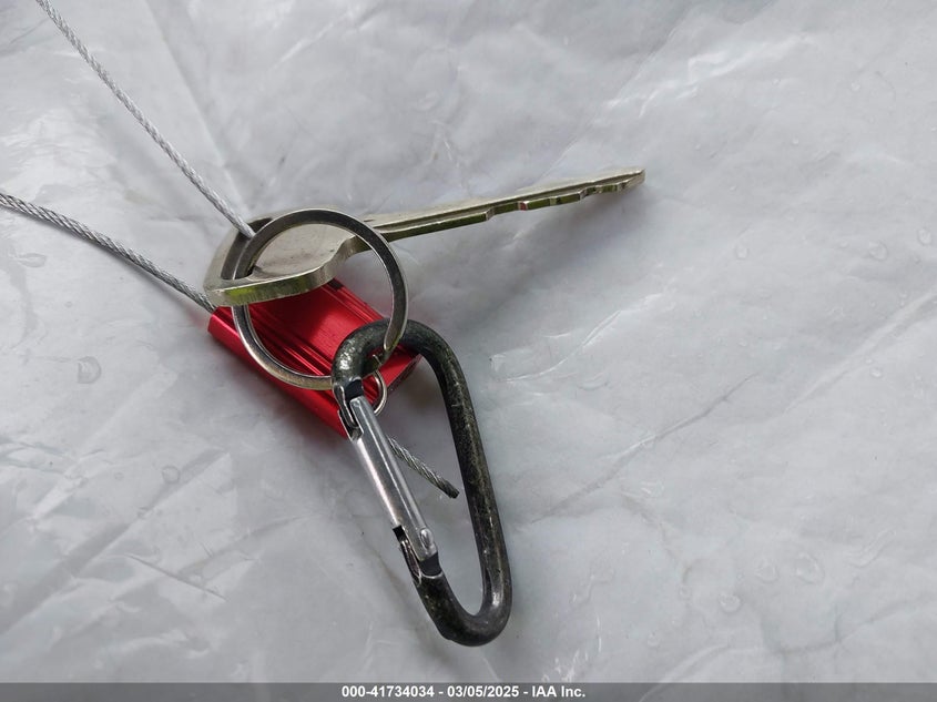 2000 Toyota Camry Le VIN: JT2BG22K0Y0430131 Lot: 41734034