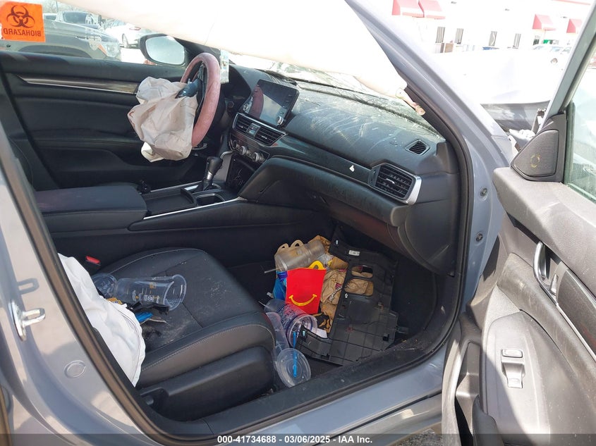 2022 HONDA ACCORD VIN: 1HGCV1F30NA097659