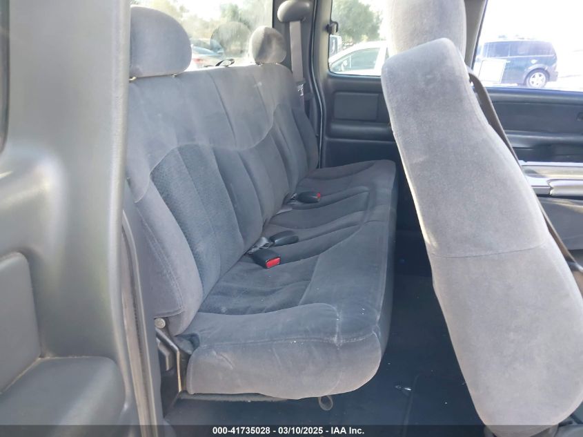 2002 Chevrolet Silverado 1500 Ls VIN: 2GCEC19V221252888 Lot: 41735028