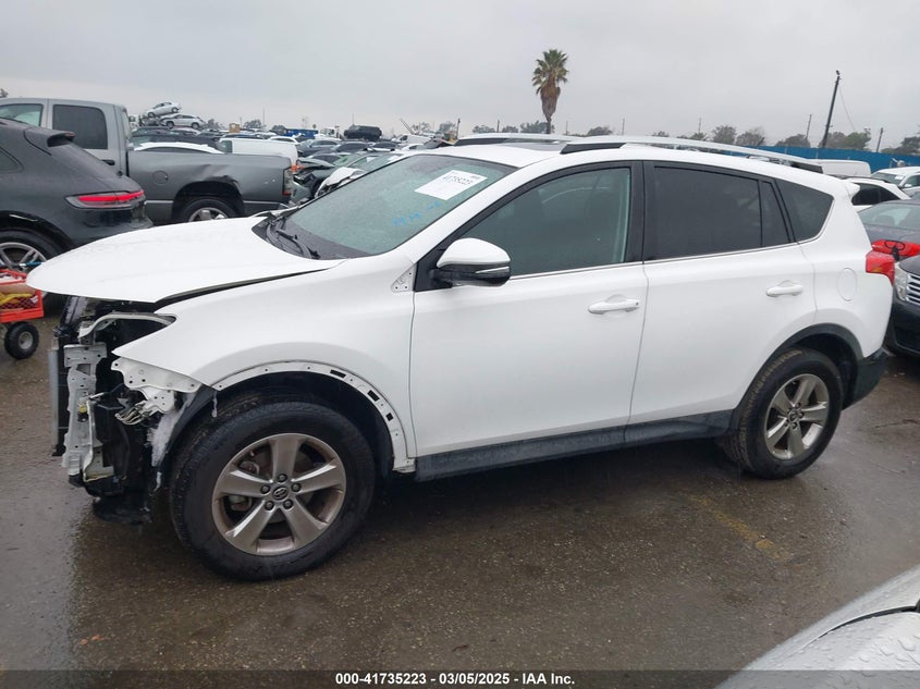 2015 TOYOTA RAV4 XLE - 2T3WFREVXFW202009