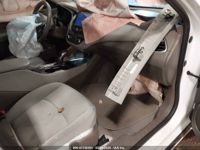 2022 CHEVROLET MALIBU VIN: 1G1ZD5ST5NF123502