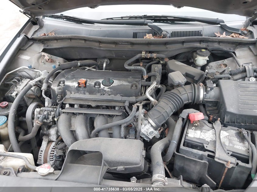 2009 HONDA ACCORD VIN: 1HGCP26469A104354