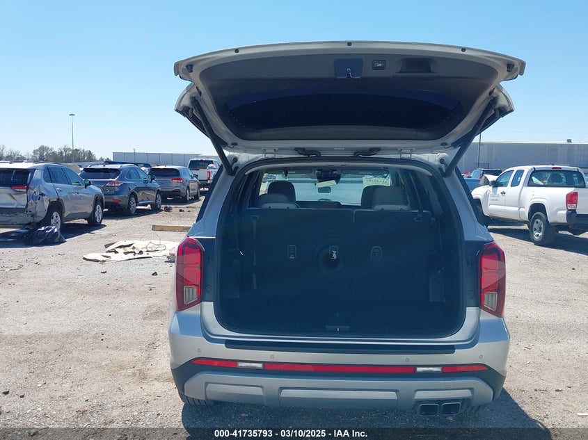 2024 HYUNDAI PALISADE VIN: KM8R24GE4RU740923