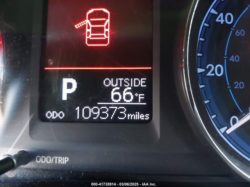VIN 2T1BURHE3KC245157 2019 TOYOTA COROLLA LE