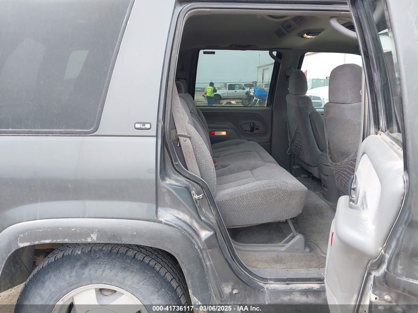 1999 GMC Yukon Sle VIN: 1GKEK13R0XJ803237 Lot: 41736117