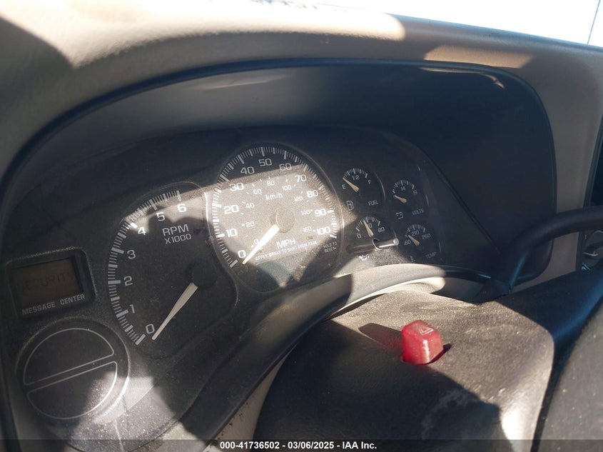 2002 Chevrolet Suburban 1500 Ls VIN: 1GNEC16Z92J155966 Lot: 41736502