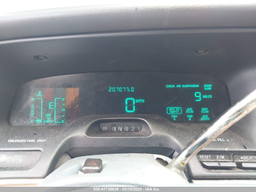 1995 Ford Crown Victoria Lx VIN: 2FALP74W0SX140690 Lot: 41736639