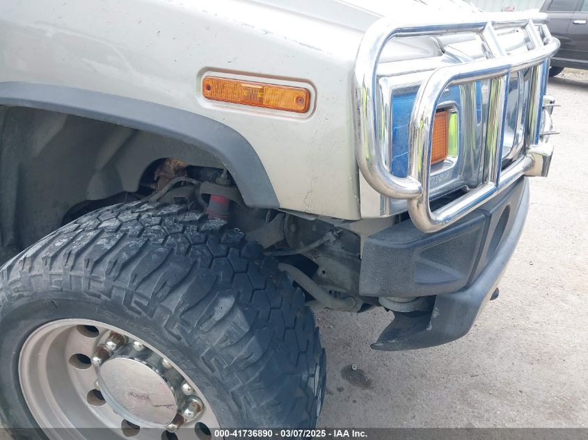 2003 Hummer H2 VIN: 5GRGN23U23H115584 Lot: 41736890