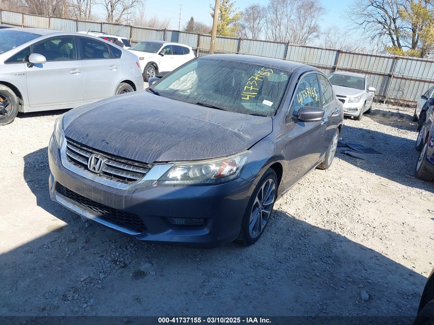 2015 HONDA ACCORD VIN: 1HGCR2F56FA235685