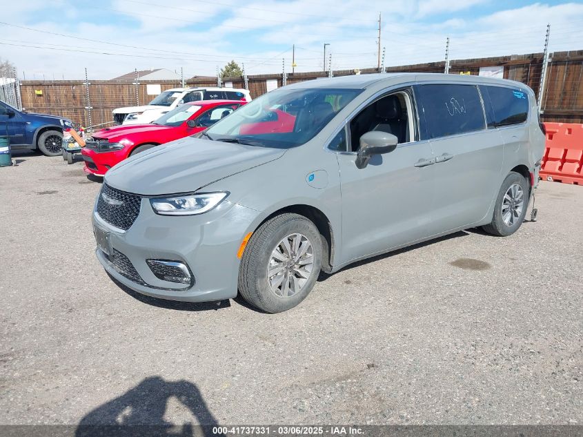 2023 Chrysler Pacifica Hybrid Touring L VIN: 2C4RC1L78PR554299 Lot: 41737331