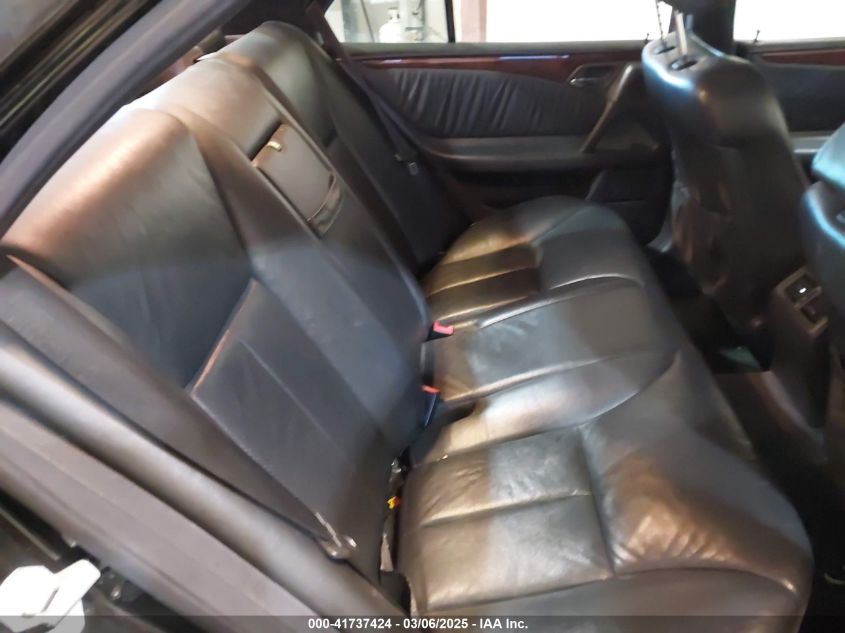 1998 Mercedes-Benz E 320 VIN: WDBJF65F7WA617755 Lot: 41737424