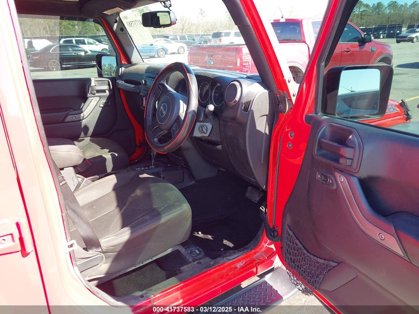 2017 JEEP WRANGLER UNLIMITED SPORT RHD 4X4 - 1C4BJWKG8HL513347