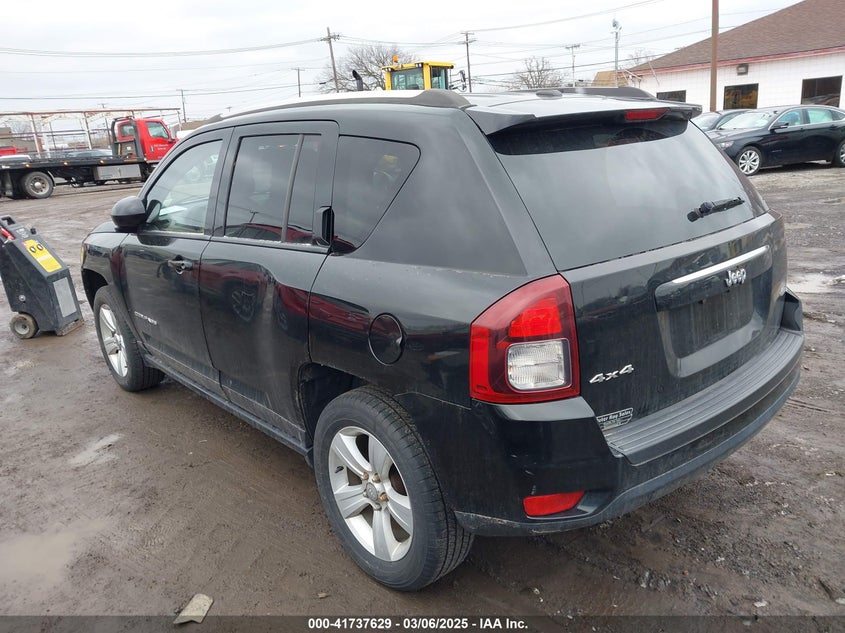 2014 JEEP COMPASS VIN: 1C4NJDEB5ED741121