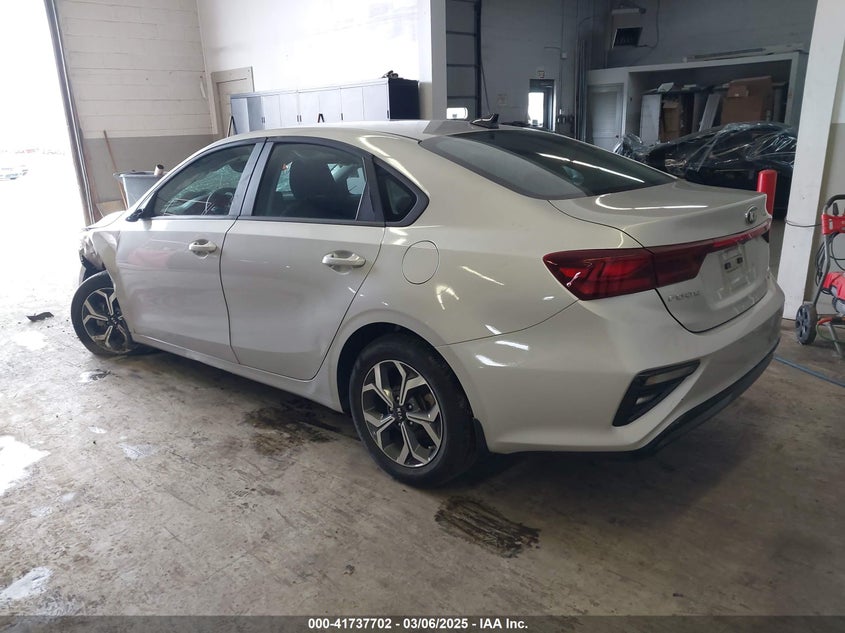 2021 KIA FORTE LXS - 3KPF24AD0ME386798