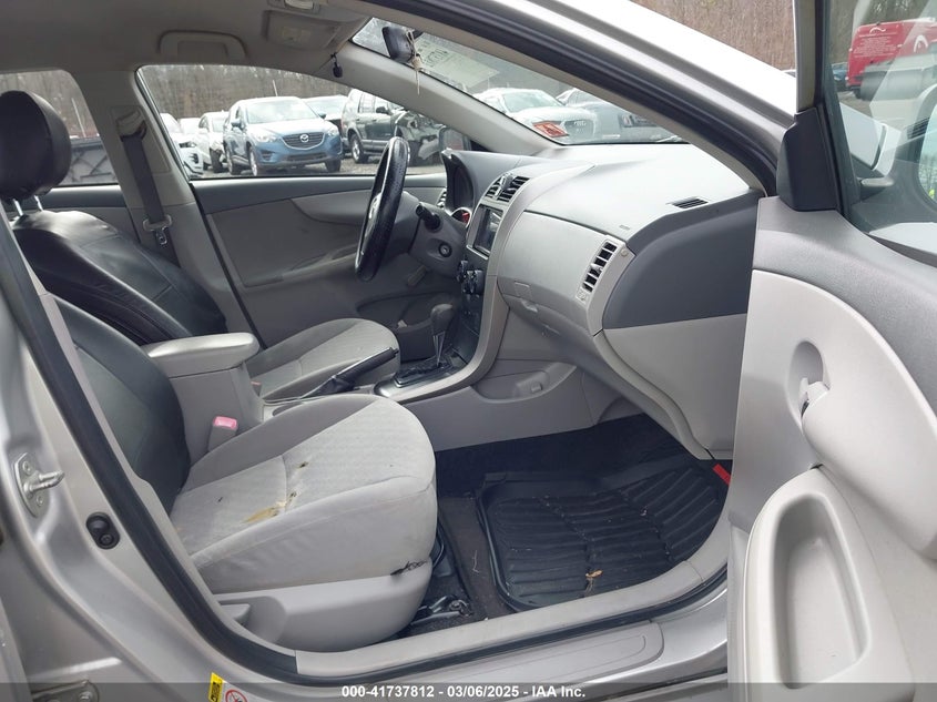 2009 TOYOTA COROLLA VIN: JTDBL40E69J041355