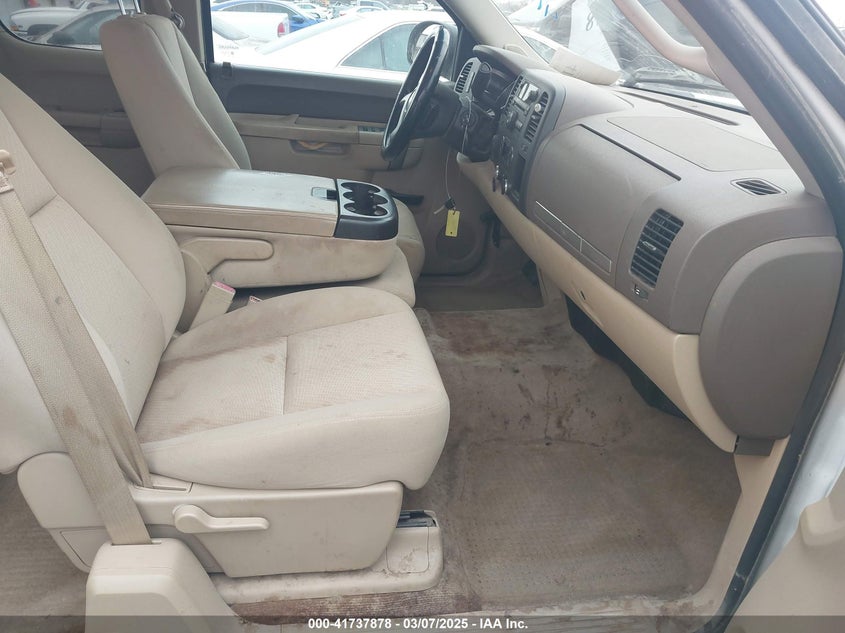 2013 CHEVROLET SILVERADO 1500 VIN: 1GCRKSE76DZ404277