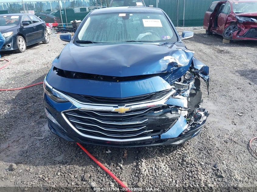 2022 CHEVROLET MALIBU VIN: 1G1ZD5ST8NF124675