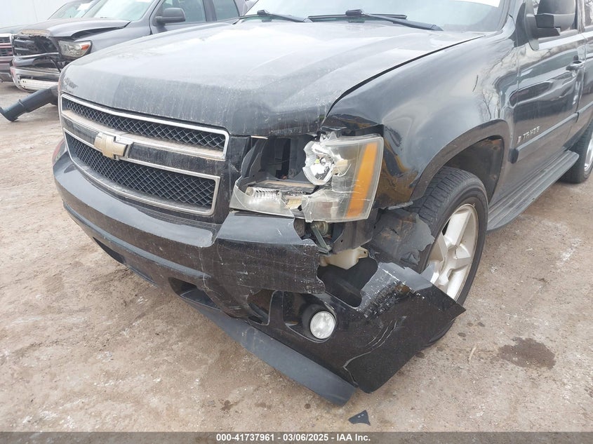 2008 CHEVROLET TAHOE VIN: 1GNFK130X8R238975