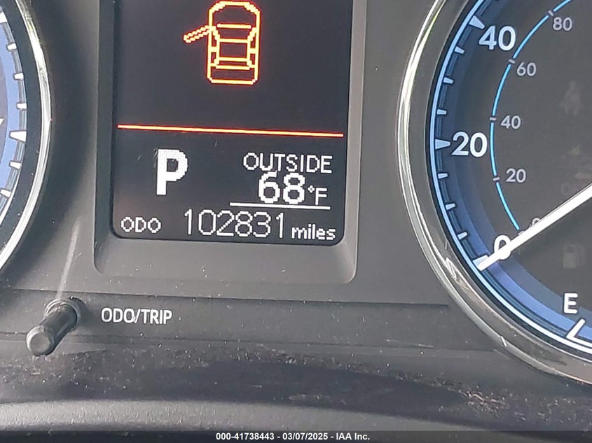 2017 TOYOTA COROLLA LE - 5YFBURHE2HP729622