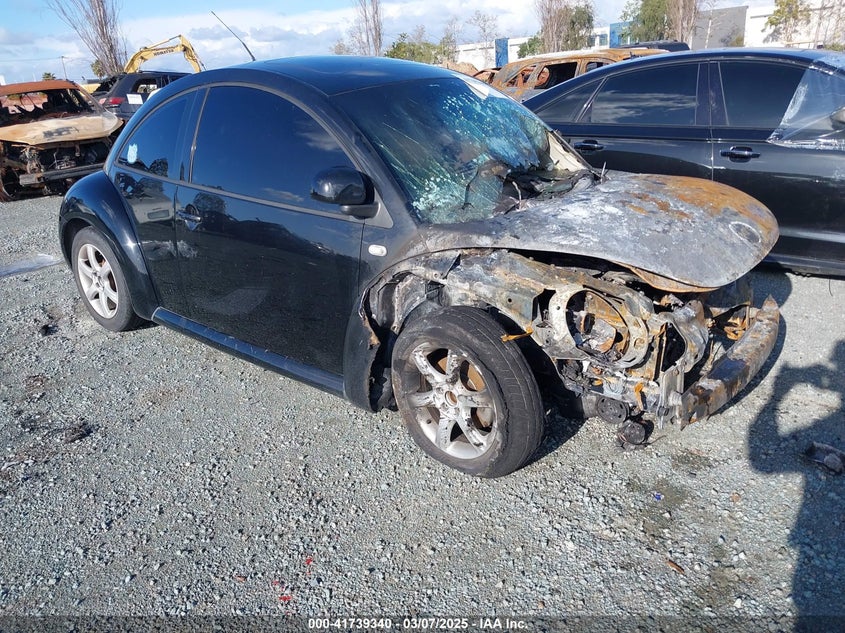 2000 Volkswagen New Beetle Gls black hatchback gasoline 3VWCC21CXYM496228 photo #1