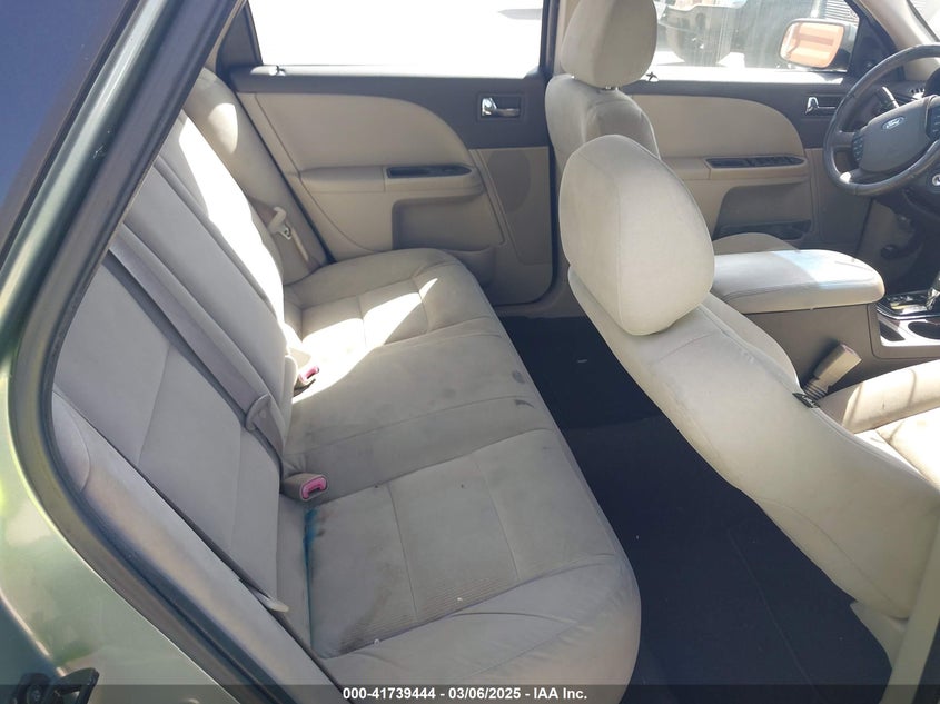 2008 FORD TAURUS VIN: 1FAHP27W38G109131