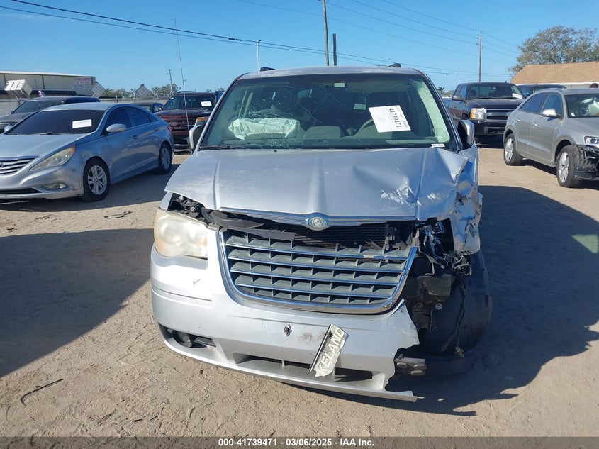 2010 Chrysler Town & Country Touring VIN: 2A4RR5D12AR155776 Lot: 41739471