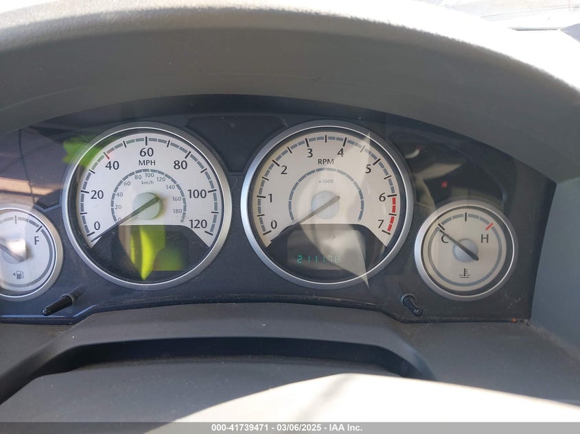 2010 Chrysler Town & Country Touring VIN: 2A4RR5D12AR155776 Lot: 41739471