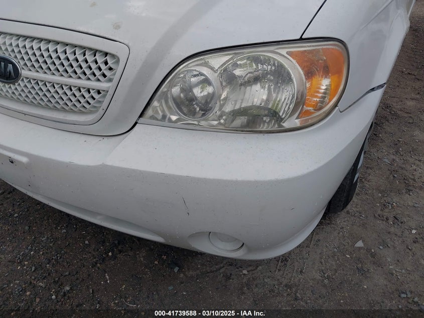 2005 Kia Sedona Ex/Lx VIN: KNDUP132956679092 Lot: 41739588