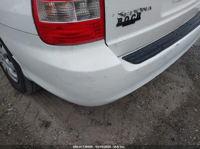 2005 Kia Sedona Ex/Lx VIN: KNDUP132956679092 Lot: 41739588