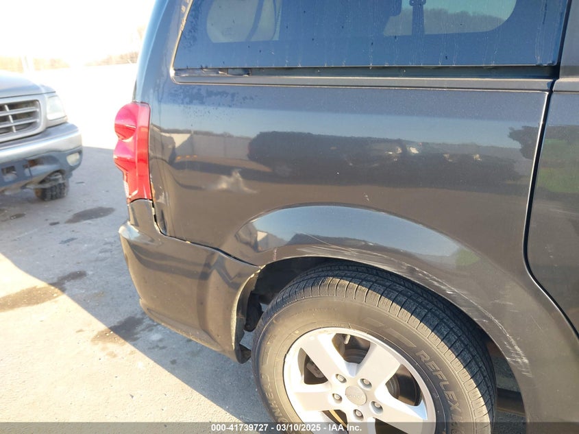 2012 DODGE GRAND CARAVAN VIN: 2C4RDGCG7CR333240