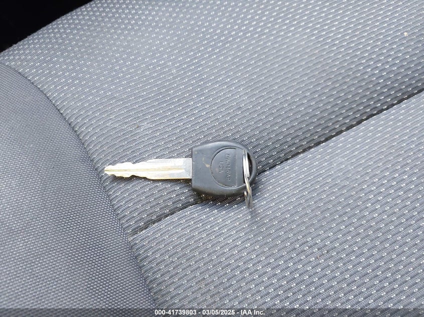2008 CHEVROLET AVEO VIN: KL1TD566X8B259886
