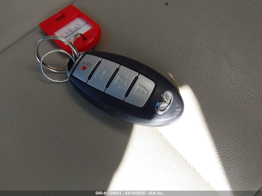 2015 INFINITI Q50 - JN1BV7AR9FM403544